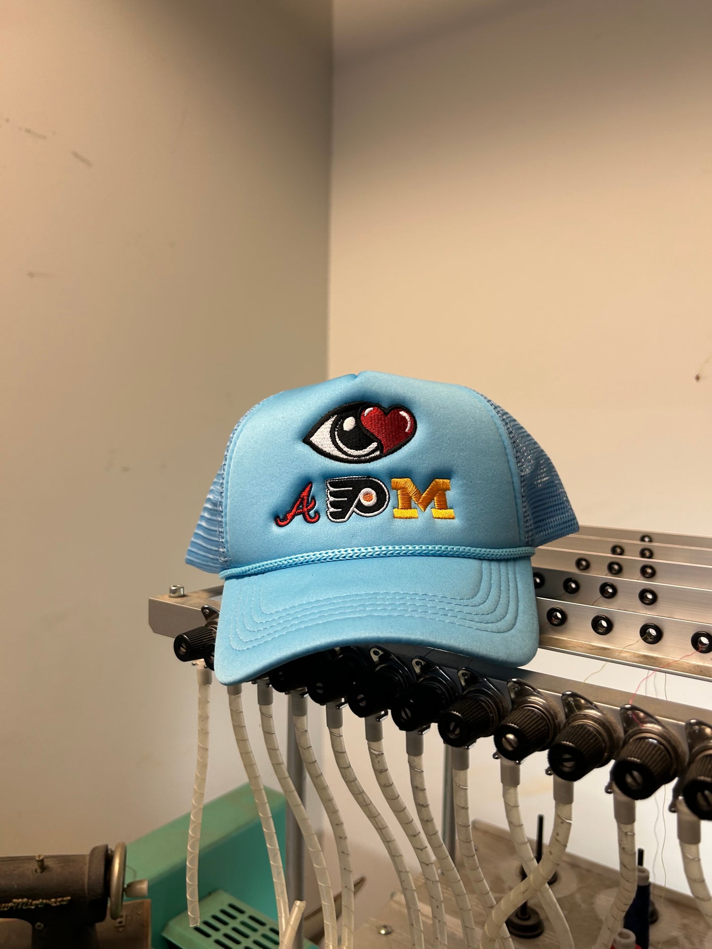 👁️❤️ APM Trucker